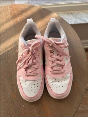 Nike Women's Pink and White Low-Top Sneakers - Casual Athletic Style